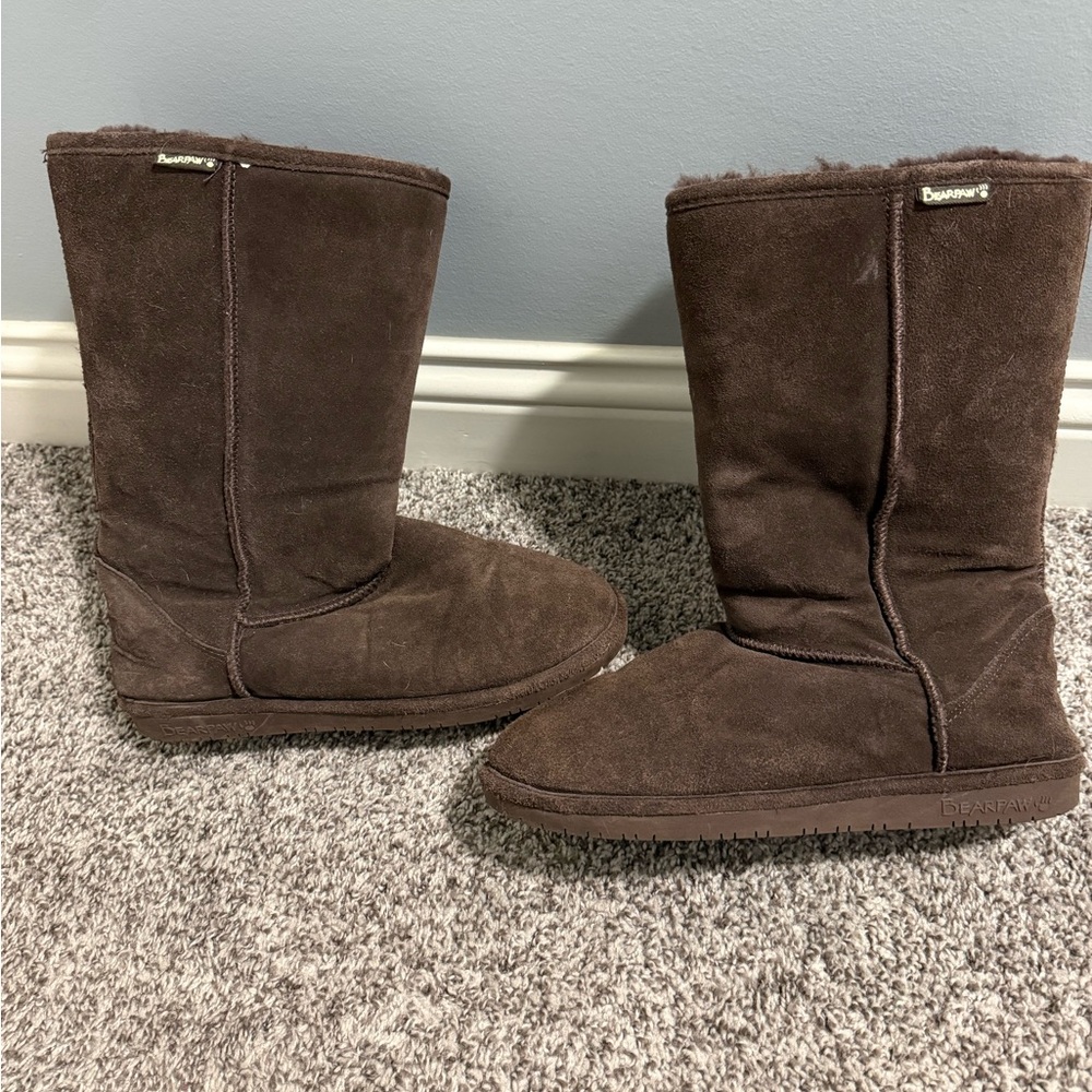 BearPaw EUC Chocolate Suede Boots size 10